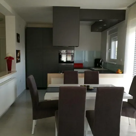 Apartman Tina Apartment Fazana