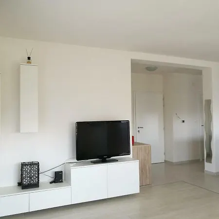 Apartman Tina Apartment