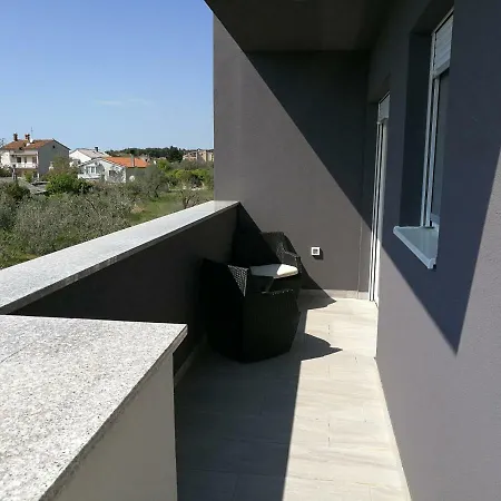 Apartman Tina Fazana